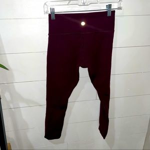 Lululemon knee length burgundy leggings